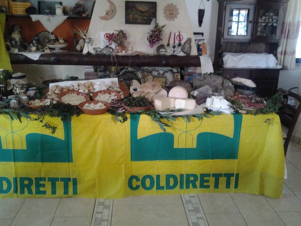 Agriturismo Ticci Seulo ภายนอก รูปภาพ